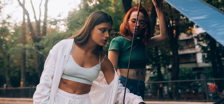 Holowanie aut z automatem – jak uniknąć kosztownej awarii przy pomocy drogowej na A4 pod Tychami?