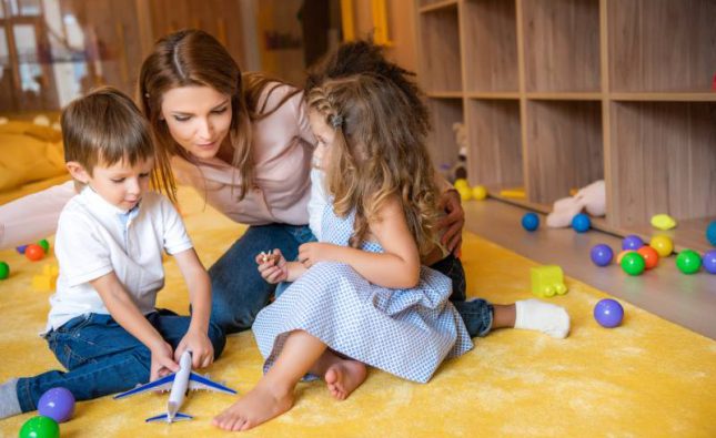 Bezpieczeństwo i komfort w przedszkolach niepublicznych – standardy, które robią różnicę