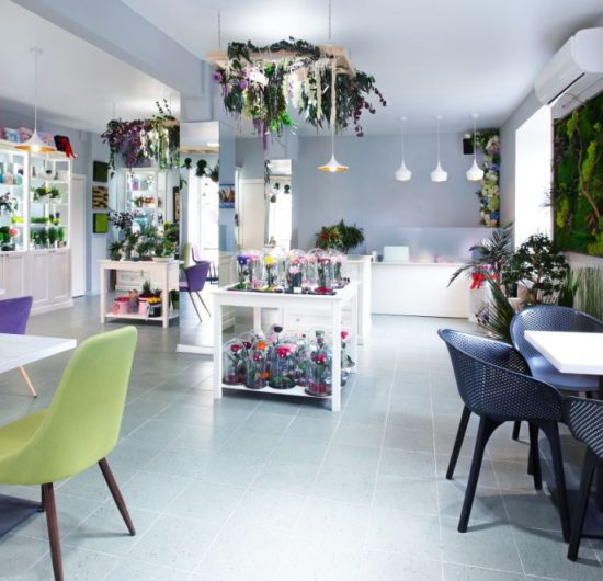 Czy zabudowa sanitarna z HPL to opłacalna inwestycja?